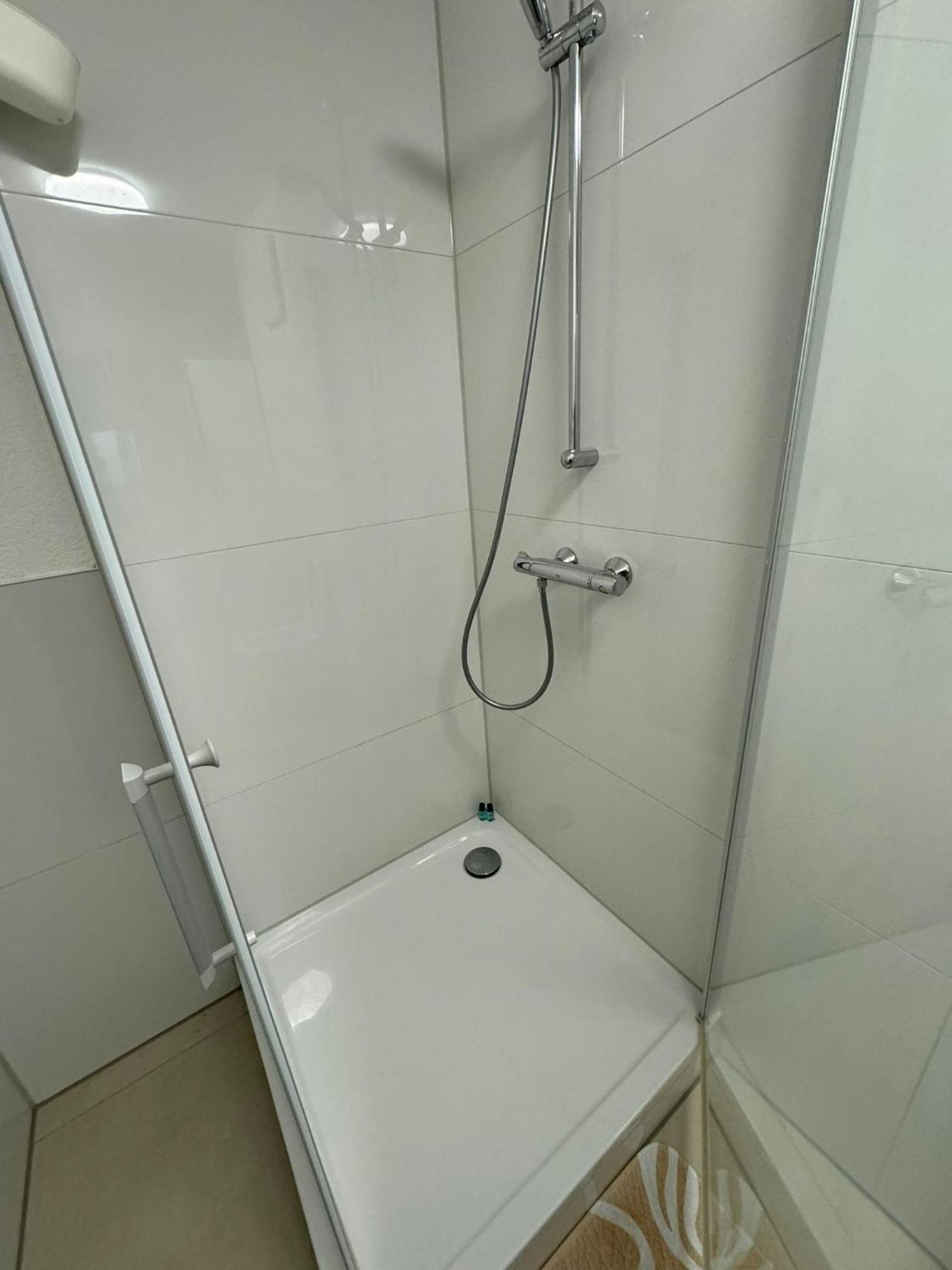 Neues Apartment Ehingen Ehingen  Zewnętrze zdjęcie